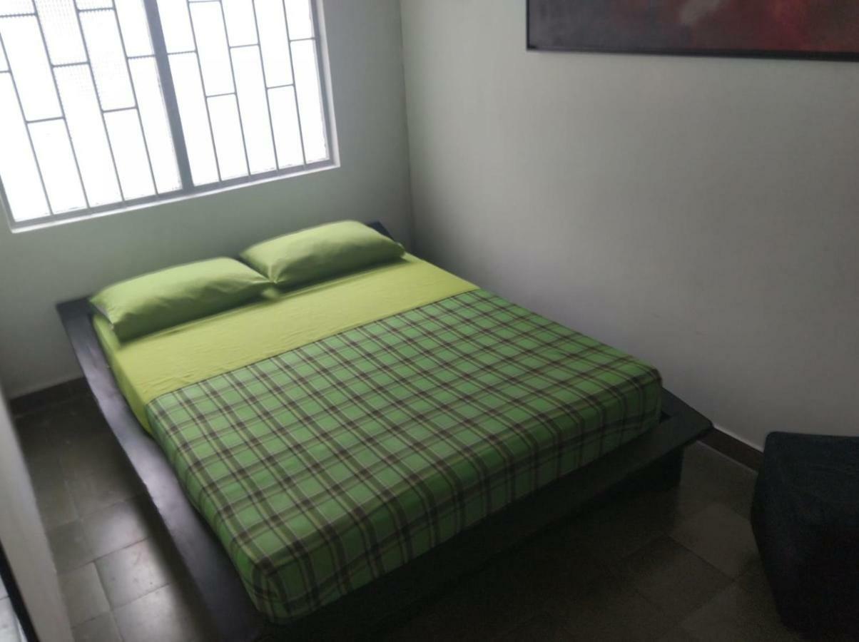 Casa Blanca Hostel 메딜린 외부 사진