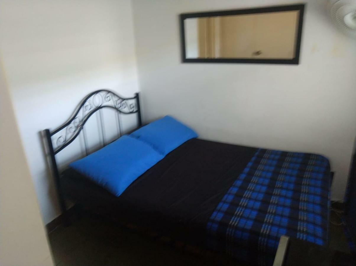 Casa Blanca Hostel 메딜린 외부 사진
